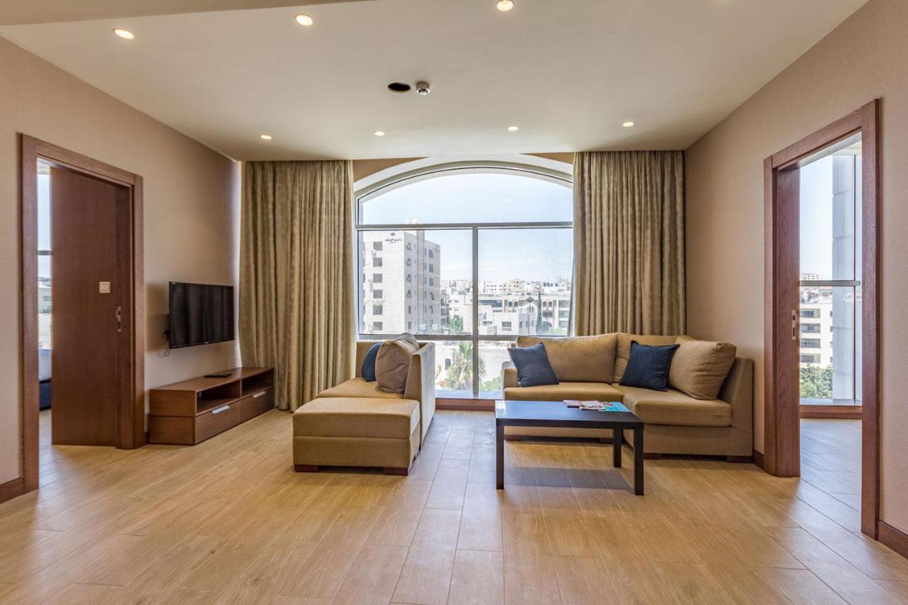 Seventh-Star Hotel Amman Eksteriør billede